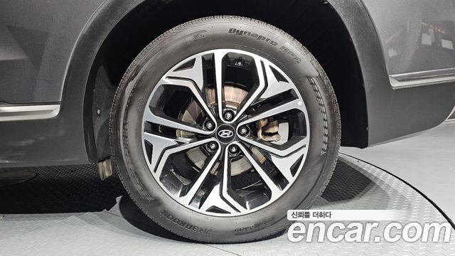 Hyundai Santafe 2019 — photo 7