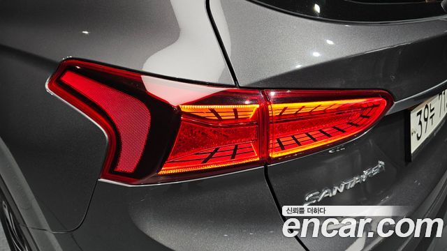 Hyundai Santafe 2019 — photo 9