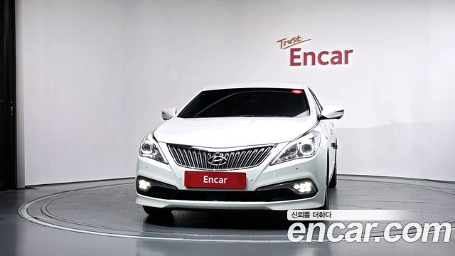 Hyundai Grandeur 2015 — photo 3