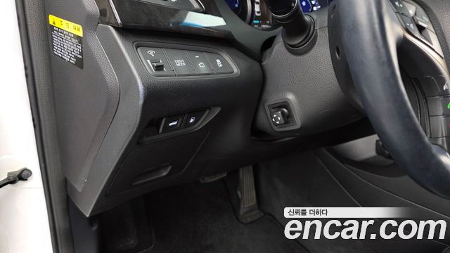 Hyundai Grandeur 2015 — photo 23
