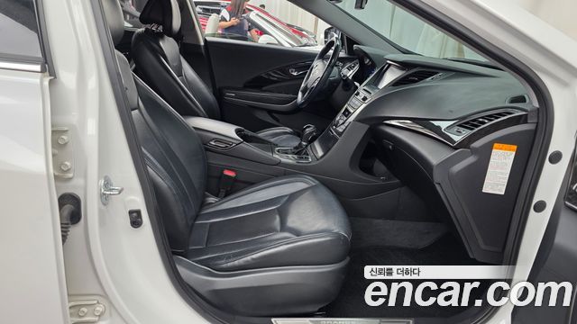 Hyundai Grandeur 2015 — photo 16