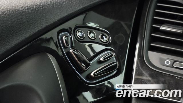 Hyundai Grandeur 2015 — photo 33