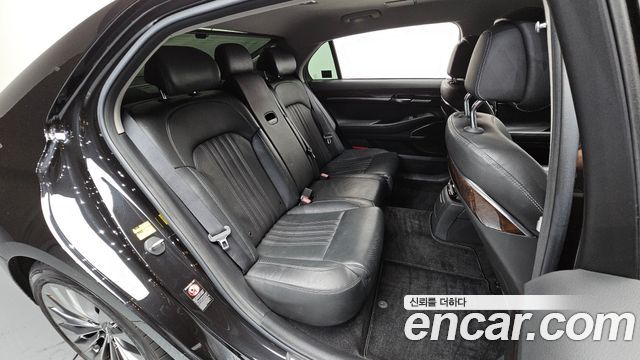 Genesis EQ900 2018 — photo 17