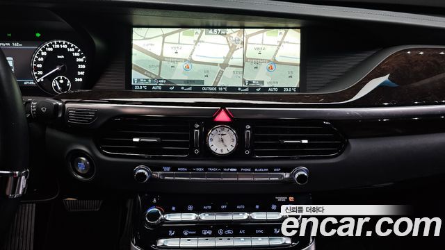 Genesis EQ900 2018 — photo 20