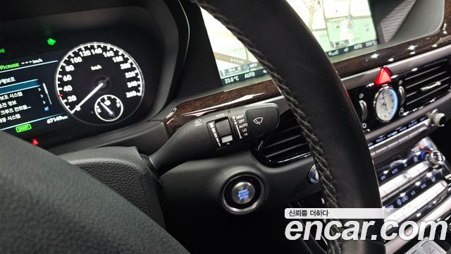 Genesis EQ900 2018 — photo 24
