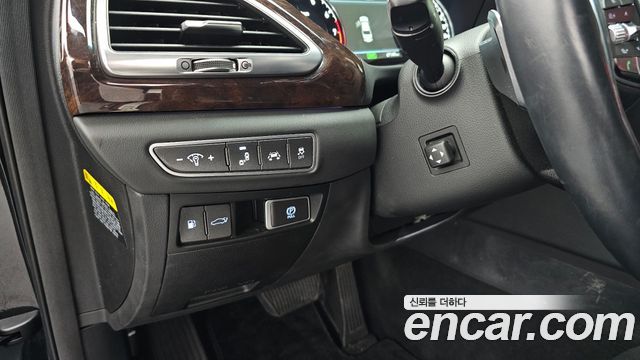 Genesis EQ900 2018 — photo 29