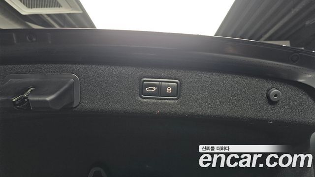 Genesis EQ900 2018 — photo 35