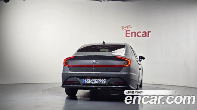 Hyundai Sonata 2022 — photo 4