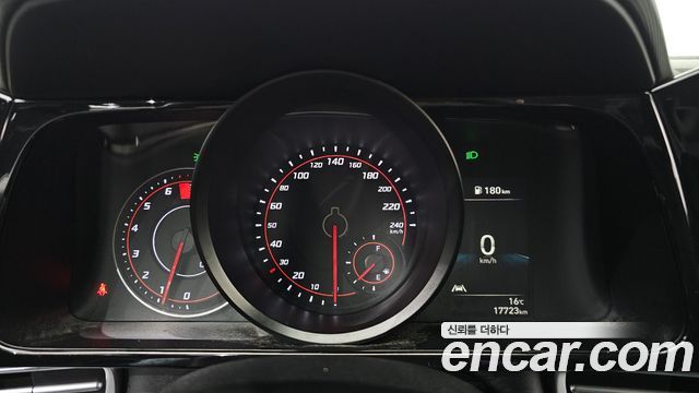 Hyundai AVANTE 2021 — photo 8