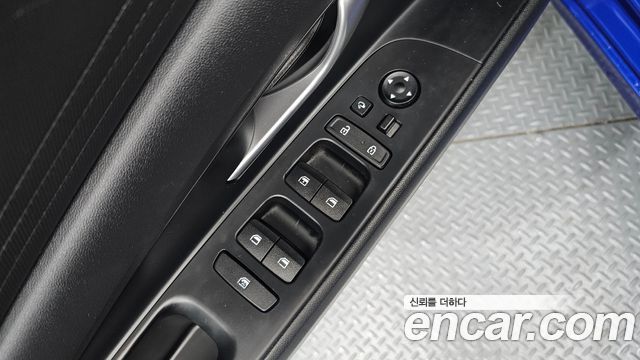 Hyundai AVANTE 2021 — photo 12