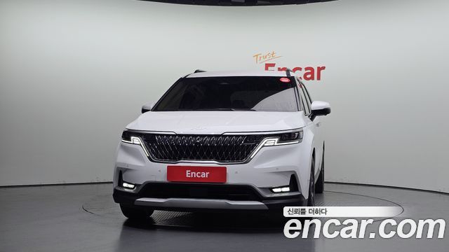 Kia Canival 2023 — photo 3