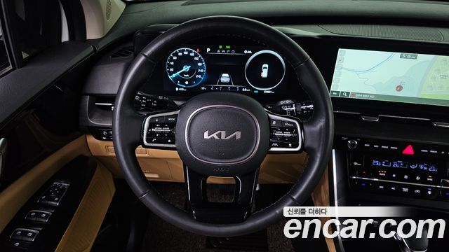 Kia Canival 2023 — photo 18