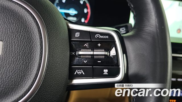 Kia Canival 2023 — photo 22