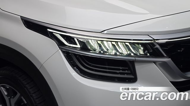 Kia Seltos 2022 — photo 8