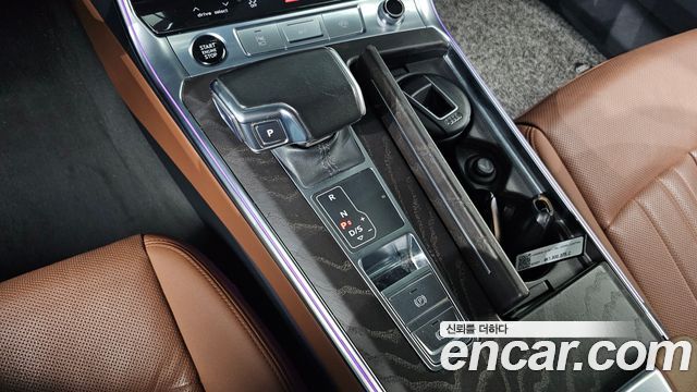 Audi A6 2022 — photo 12