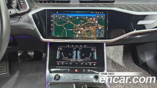 Audi A6 2022 — photo 19