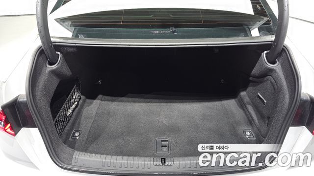 Audi A6 2022 — photo 24