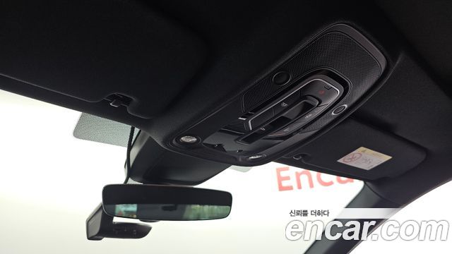 Audi A6 2022 — photo 25