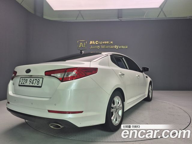 Kia K5 2012 — photo 7