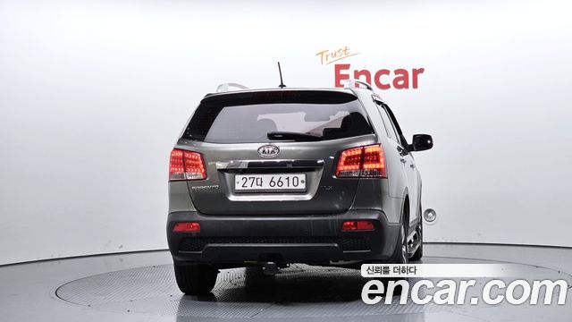 Kia Sorento 2012 — photo 4