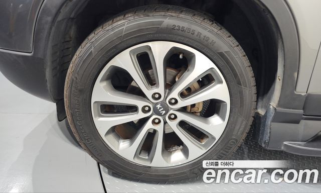 Kia Sorento 2012 — photo 5