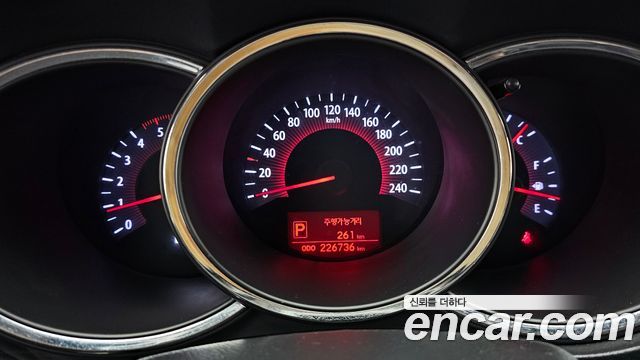 Kia Sorento 2012 — photo 11