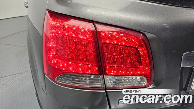 Kia Sorento 2012 — photo 9