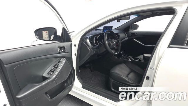 Kia K5 2015 — photo 13