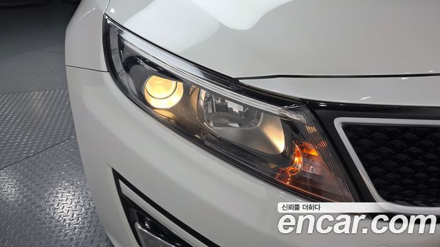 Kia K5 2015 — photo 8