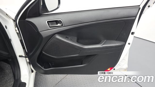 Kia K5 2015 — photo 14