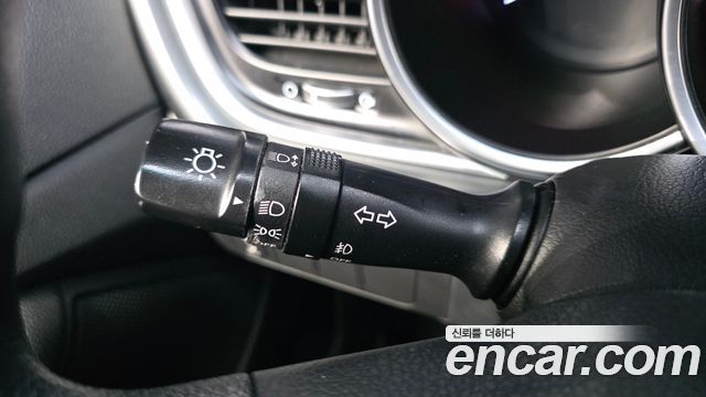 Kia K5 2015 — photo 29