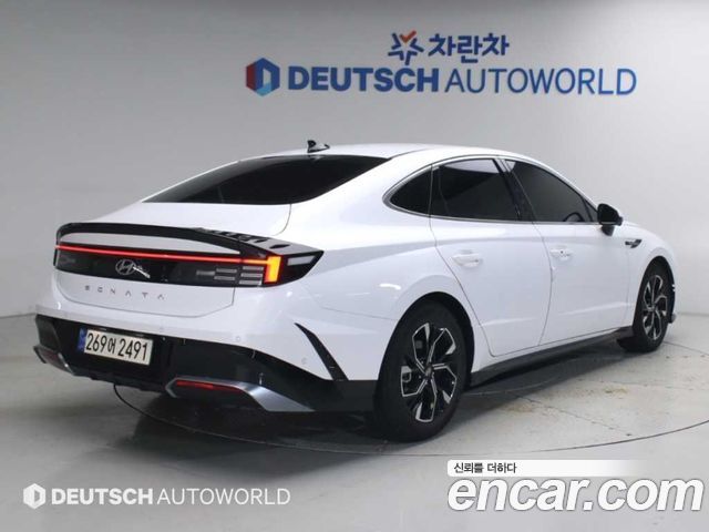 Hyundai Sonata 2025 — photo 2