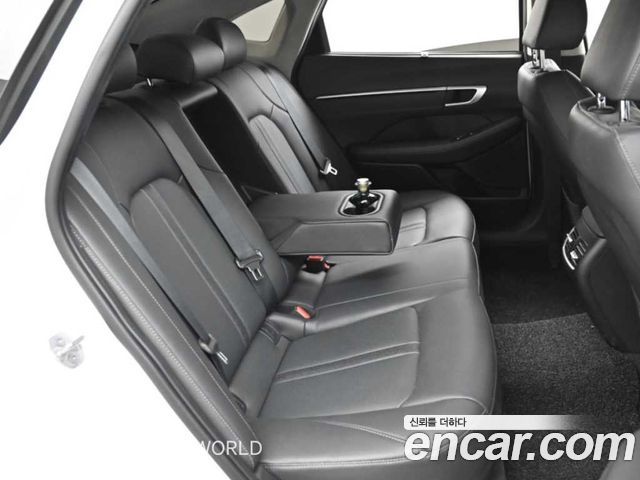 Hyundai Sonata 2025 — photo 12