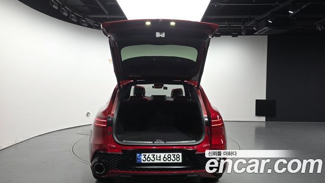 Genesis GV70 2024 — photo 26