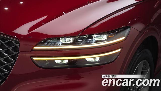 Genesis GV70 2024 — photo 8