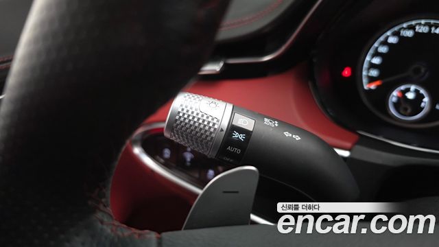 Genesis GV70 2024 — photo 29