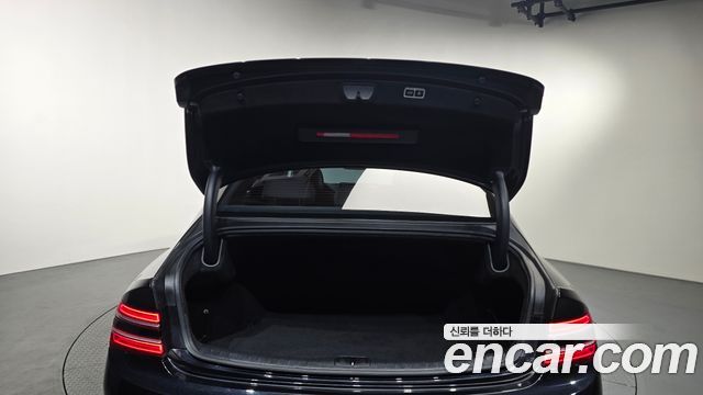 Genesis G80 2021 — photo 17