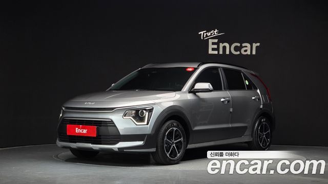 Kia Niro 2024 — photo 1