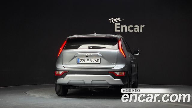 Kia Niro 2024 — photo 4