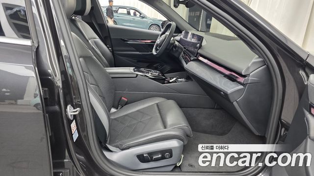 BMW i5 2024 — photo 11