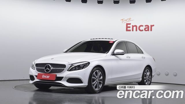 Mercedes-Benz C-Class 2017 — photo 1