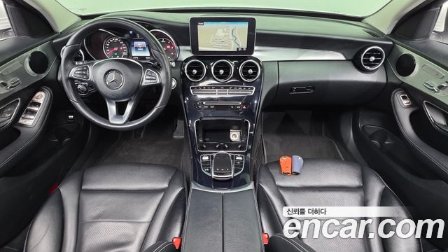 Mercedes-Benz C-Class 2017 — photo 7