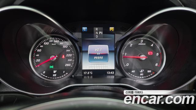 Mercedes-Benz C-Class 2017 — photo 8