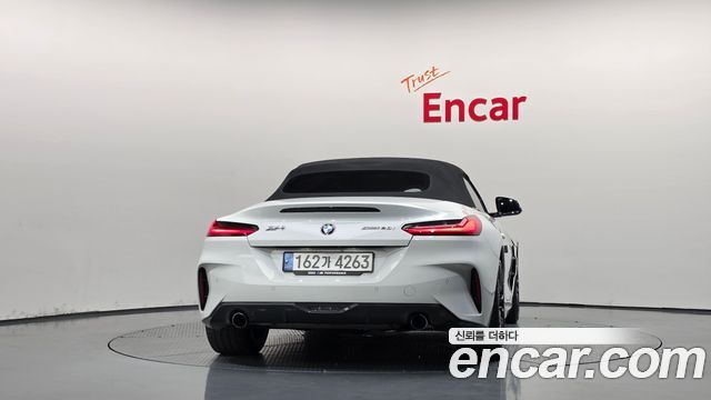 BMW Z4 2019 — photo 4