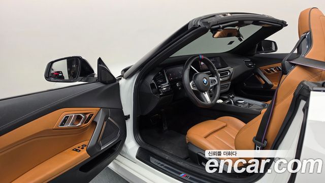 BMW Z4 2019 — photo 13