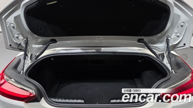 BMW Z4 2019 — photo 21
