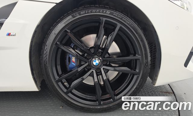 BMW Z4 2019 — photo 7