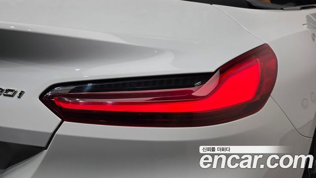 BMW Z4 2019 — photo 9