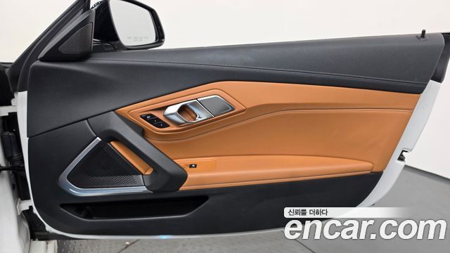 BMW Z4 2019 — photo 14