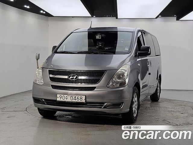 Hyundai Starex 2016 — photo 2